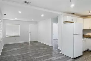 2349 Lisa St, Lake Wales, FL 33898 - Photo 7