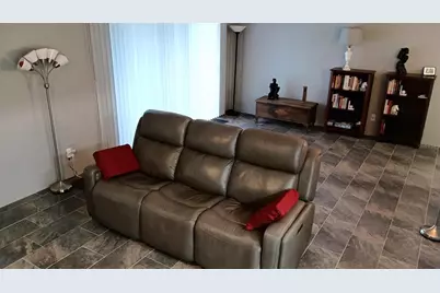1719 NW 23rd Avenue #4A, Gainesville, FL 32605 - Photo 5