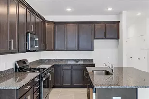 15220 Blue Peacock Ln, Winter Garden, FL 34787 - Photo 3