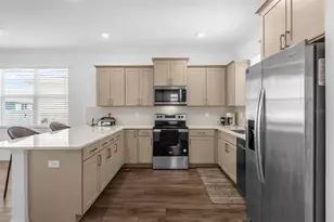 8806 SW 79th Loop, Ocala, FL 34481 - Photo 9