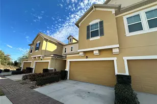 17522 Promenade Dr, Clermont, FL 34711 - Photo 3