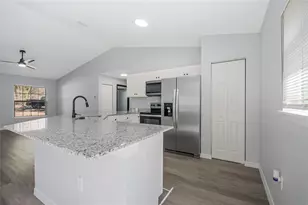 24300 NW Falcon Ave, Dunnellon, FL 34431 - Photo 15