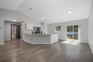 24300 NW Falcon Ave, Dunnellon, FL 34431 - Photo 13