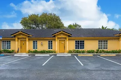 401 NE 1st Court #7-2, Hallandale Beach, FL 33009 - Photo 1