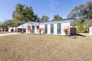 3321 Mahalia Pl, Orlando, FL 32805 - Photo 3