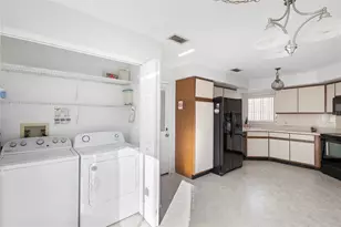 1530 Larks Nest Ct, Orlando, FL 32824 - Photo 23