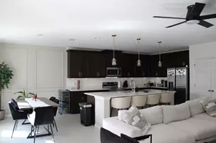 1609 Sky Lks Dr, Saint Cloud, FL 34769 - Photo 7