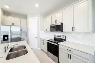 14030 Frasier St, Winter Garden, FL 34787 - Photo 9
