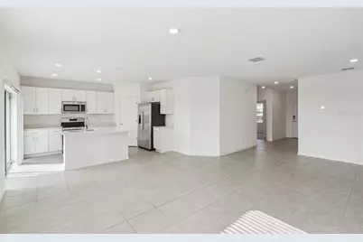 33813 Sky Blossom Circle, Leesburg, FL 34788 - Photo 3