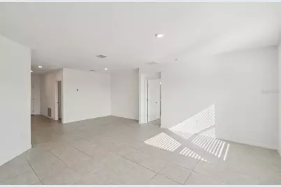 33813 Sky Blossom Circle, Leesburg, FL 34788 - Photo 9