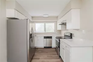 6317 Boylston Way, Orlando, FL 32818 - Photo 5