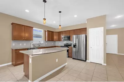3646 Vega Creek Drive, Saint Cloud, FL 34772 - Photo 3