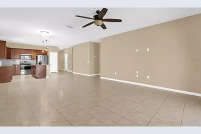 3646 Vega Creek Drive, Saint Cloud, FL 34772 - Photo 7