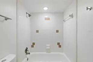 4549 Point Look Out Rd, Orlando, FL 32808 - Photo 21