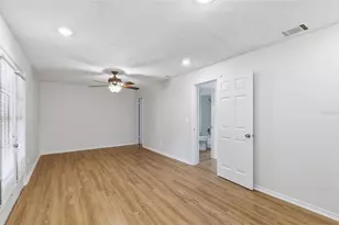 4549 Point Look Out Rd, Orlando, FL 32808 - Photo 13