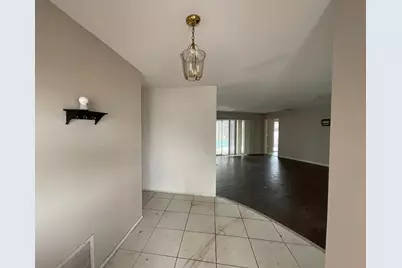 313 Degas Drive, Nokomis, FL 34275 - Photo 5