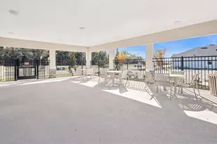 1076 Morfontaine St, Daytona Beach, FL 32124 - Photo 7