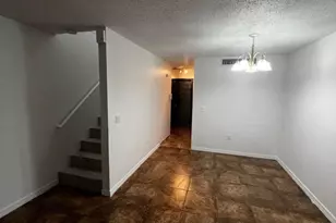 707 SW 75th St, Gainesville, FL 32607 - Photo 9