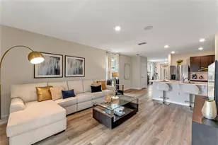 2073 Walnut Crk Dr, Kissimmee, FL 34744 - Photo 11