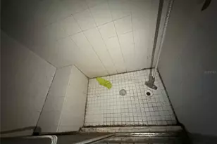 10616 Godfrey Ln, Orlando, FL 32825 - Photo 9