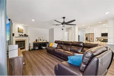 2205 Blossomwood Drive, Oviedo, FL 32765 - Photo 3