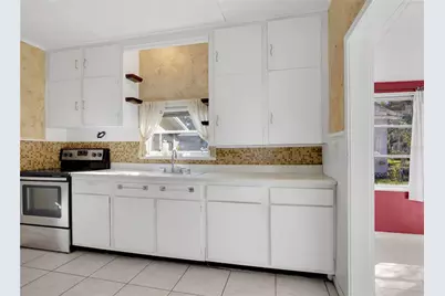 2413 Center Avenue, Orlando, FL 32806 - Photo 9