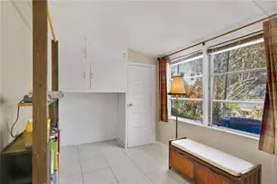 2413 Center Ave, Orlando, FL 32806 - Photo 15