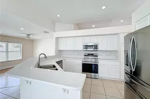 1722 Wood Violet Dr, Orlando, FL 32824 - Photo 5