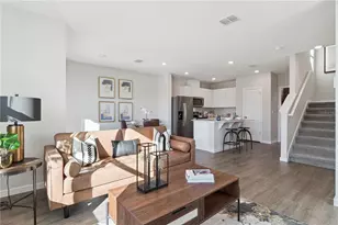 568 Preston Cv Dr, Saint Cloud, FL 34771 - Photo 5