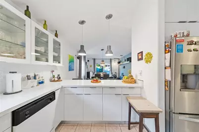 10095 NW 127th Street, Hialeah, FL 33018 - Photo 15