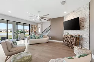 14508 Woodland Spur Dr, Lithia, FL 33547 - Photo 5