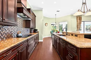 27324 Grand Oak Ln, Tavares, FL 32778 - Photo 15