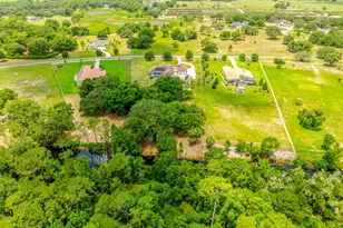 27324 Grand Oak Ln, Tavares, FL 32778 - Photo 3