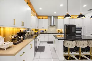 8109 Ludington Cir, Orlando, FL 32836 - Photo 9