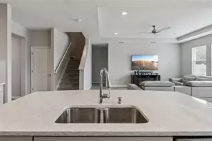 12506 Candleberry Cir, Tampa, FL 33635 - Photo 17