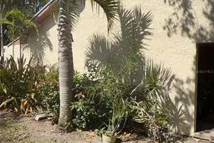 1797 Cedar Dr, Coconut Creek, FL 33063 - Photo 5