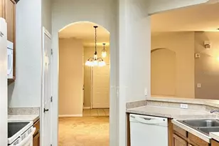 3000 Laurel Park Ln, Kissimmee, FL 34741 - Photo 9