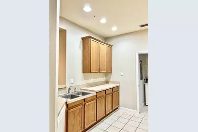 3000 Laurel Park Lane #101, Kissimmee, FL 34741 - Photo 7