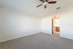 11212 Carrick Stone St, Wimauma, FL 33598 - Photo 9