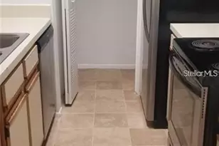 246 Afton Square, Altamonte Springs, FL 32714 - Photo 5