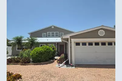 538 Crystal Drive, Madeira Beach, FL 33708 - Photo 1