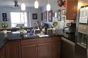 10157 Blazed Tree Ct, Orlando, FL 32821 - Photo 9