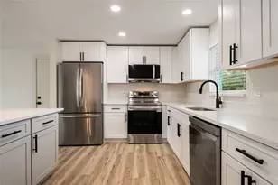 156 Bosarvey Dr, Ormond Beach, FL 32176 - Photo 5