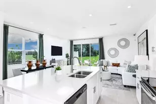 7633 Waterscape Dr, Groveland, FL 34736 - Photo 9