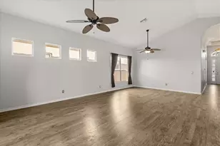 957 Tuscan Hills Blvd, Davenport, FL 33897 - Photo 7