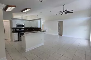 3190 Lori Ct, Deltona, FL 32738 - Photo 7