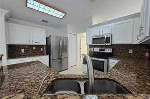 3190 Lori Ct, Deltona, FL 32738 - Photo 11