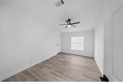 27846 W Pelican Isle Drive, Leesburg, FL 34748 - Photo 31