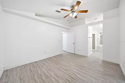 7151 Edgewater Shores Court, Orlando, FL 32810 - Photo 9