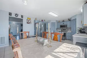 6 Alicante Ct, Kissimmee, FL 34758 - Photo 13